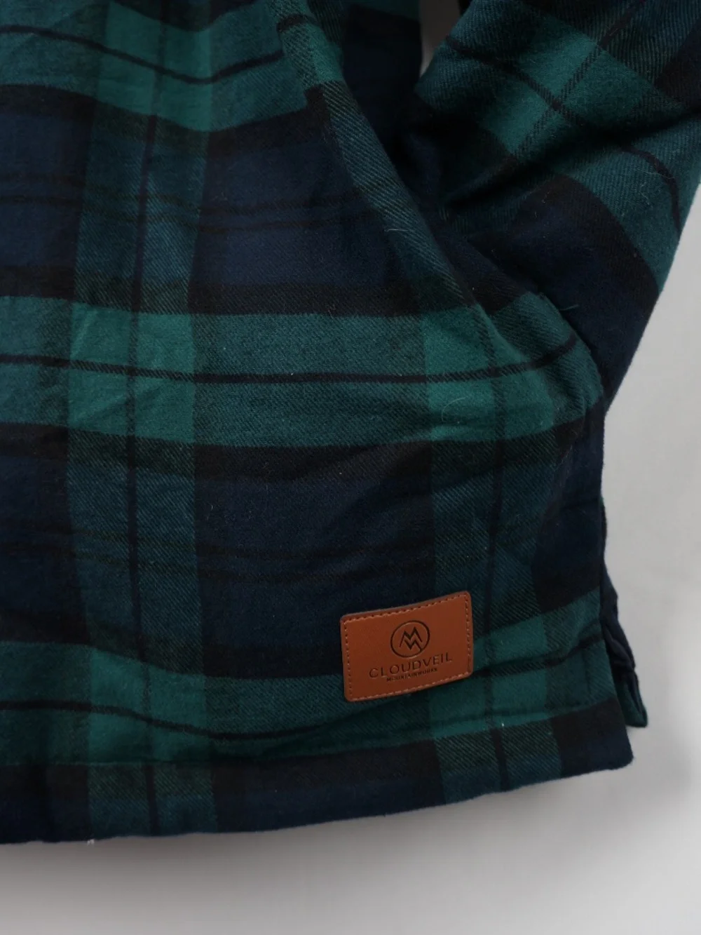 Cloudveil Men's Quilted Flannel Shirt Jacket with Hood, Men's XXL